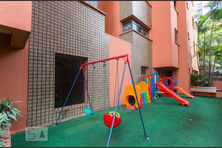 Apartamento à venda com 84m², 3 quartos e 1 vaga Apartamento à venda com 84m², 3 quartos e 1 vagaPlayground