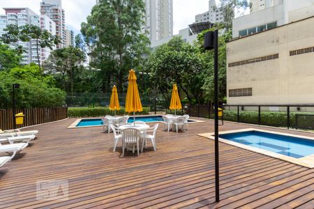 Apartamento para alugar com 78m², 2 quartos e 2 vagas Apartamento para alugar com 78m², 2 quartos e 2 vagasPiscina