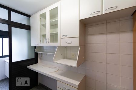 Apartamento para alugar com 78m², 2 quartos e 2 vagas Apartamento para alugar com 78m², 2 quartos e 2 vagasCozinha