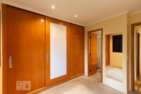 Apartamento para alugar com 78m², 2 quartos e 2 vagas Apartamento para alugar com 78m², 2 quartos e 2 vagasSuíte
