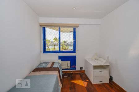 Quarto 1 de apartamento para alugar com 2 quartos, 73m² em Lagoa, Rio de Janeiro