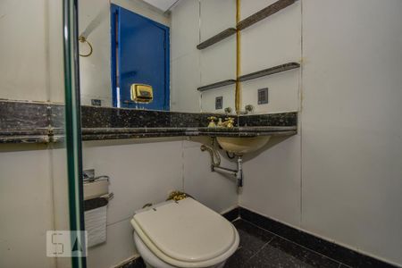 Banheiro da Suíte de apartamento para alugar com 2 quartos, 73m² em Lagoa, Rio de Janeiro