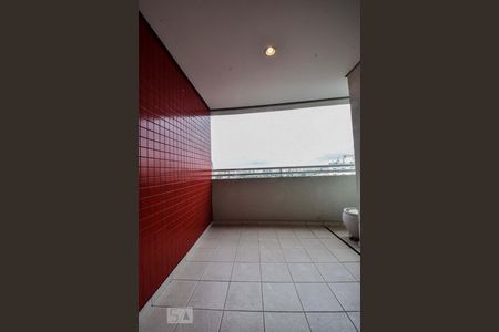 Apartamento para alugar com 52m², 2 quartos e 1 vaga Apartamento para alugar com 52m², 2 quartos e 1 vagaVaranda