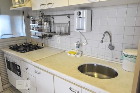 Apartamento para alugar com 52m², 2 quartos e 1 vaga Apartamento para alugar com 52m², 2 quartos e 1 vagaCozinha