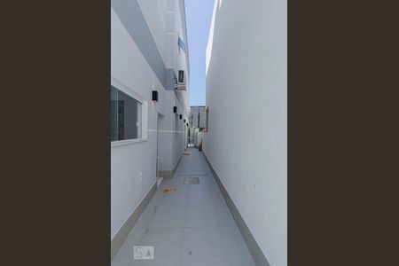 Casa de condomínio para alugar com 90m², 2 quartos e 1 vagaQuintal