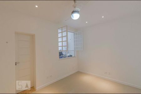 Suíte de casa de condomínio para alugar com 2 quartos, 90m² em Rio Comprido, Rio de Janeiro