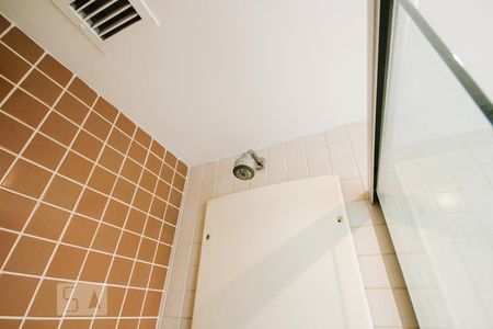 Banheiro Social de apartamento para alugar com 2 quartos, 65m² em Pechincha, Rio de Janeiro