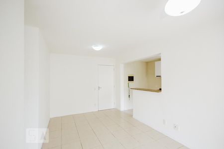 Sala de apartamento para alugar com 2 quartos, 65m² em Pechincha, Rio de Janeiro