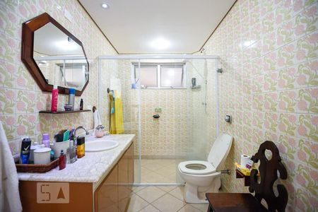 Banheiro Social de casa para alugar com 3 quartos, 220m² em Jardim Umuarama, São Paulo