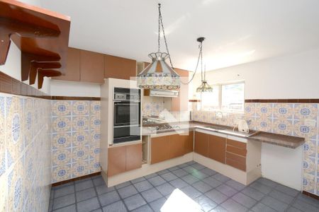 Casa à venda com 220m², 3 quartos e 2 vagasCozinha