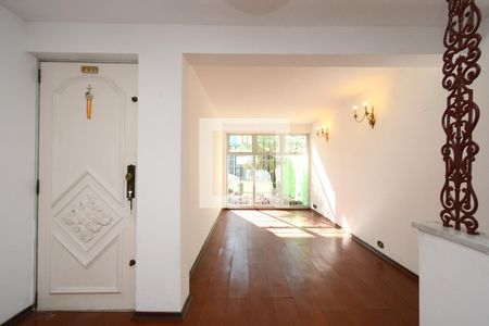 Sala de casa à venda com 3 quartos, 220m² em Jardim Umuarama, São Paulo