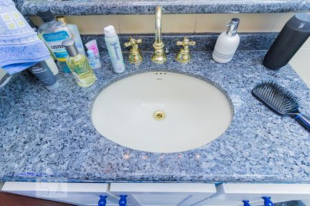 Casa para alugar com 702m², 7 quartos e 8 vagas Casa para alugar com 702m², 7 quartos e 8 vagasDetalhe banheiro