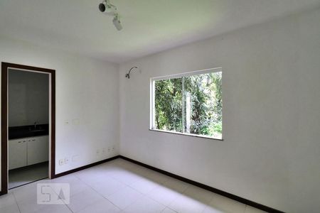 Casa de condomínio à venda com 180m², 3 quartos e 2 vagasSuíte 3
