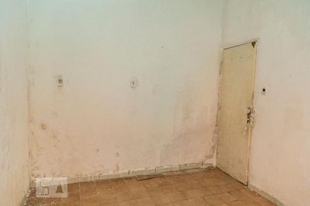 Quarto de casa à venda com 2 quartos, 60m² em Vila Lar Nacional, São Paulo