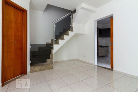 Casa de condomínio para alugar com 62m², 2 quartos e 1 vagaSala