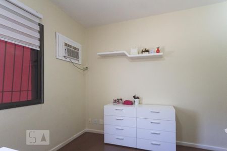 Apartamento para alugar com 142m², 3 quartos e 2 vagas Apartamento para alugar com 142m², 3 quartos e 2 vagasQuarto 2