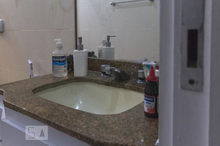 Apartamento para alugar com 142m², 3 quartos e 2 vagas Apartamento para alugar com 142m², 3 quartos e 2 vagasBanheiro da Suíte