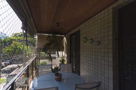 Apartamento para alugar com 142m², 3 quartos e 2 vagas Apartamento para alugar com 142m², 3 quartos e 2 vagasVaranda