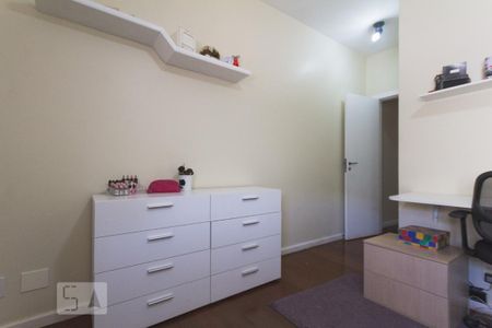 Apartamento para alugar com 142m², 3 quartos e 2 vagas Apartamento para alugar com 142m², 3 quartos e 2 vagasQuarto 2