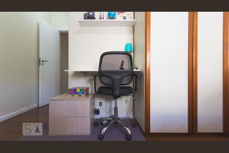 Apartamento para alugar com 142m², 3 quartos e 2 vagas Apartamento para alugar com 142m², 3 quartos e 2 vagasQuarto 2