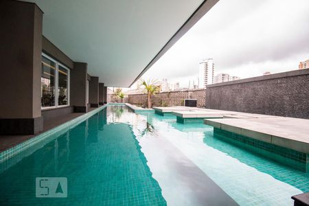 Studio à venda com 40m², 1 quarto e 1 vagaPiscina