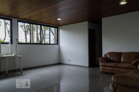 Apartamento para alugar com 299m², 4 quartos e 4 vagas Apartamento para alugar com 299m², 4 quartos e 4 vagasÁrea comum - Salão de festas