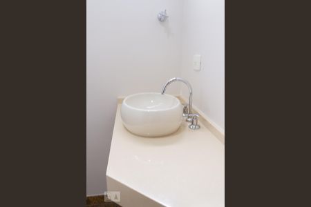 Apartamento para alugar com 299m², 4 quartos e 4 vagas Apartamento para alugar com 299m², 4 quartos e 4 vagasBanheiro da Suíte 4