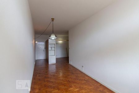 Sala de kitnet/studio para alugar com 1 quarto, 37m² em República, São Paulo