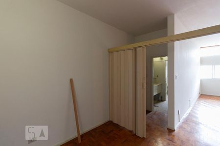 Quarto de kitnet/studio para alugar com 1 quarto, 37m² em República, São Paulo