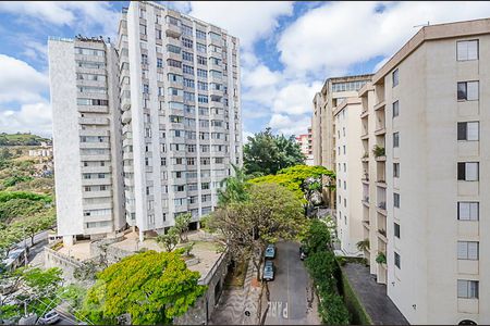 Apartamento à venda com 4 quartos, 140m² em Vila Paris, Belo Horizonte