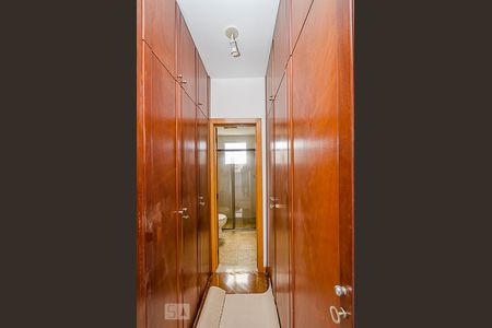 Apartamento à venda com 140m², 4 quartos e 2 vagasSuíte