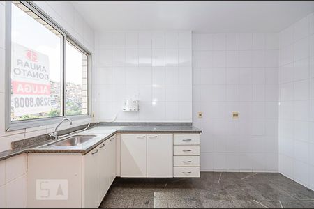 Apartamento à venda com 140m², 4 quartos e 2 vagasCozinha