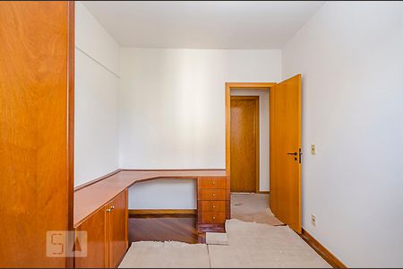 Apartamento à venda com 140m², 4 quartos e 2 vagasQuarto 4