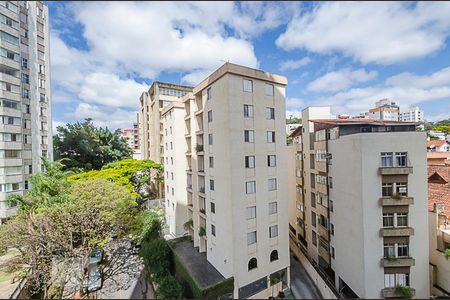 Apartamento à venda com 4 quartos, 140m² em Vila Paris, Belo Horizonte