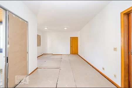 Sala de apartamento à venda com 4 quartos, 140m² em Vila Paris, Belo Horizonte
