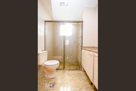 Apartamento à venda com 140m², 4 quartos e 2 vagasBanheiro da Suíte