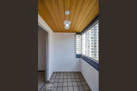 Varanda da Sala de apartamento à venda com 4 quartos, 140m² em Vila Paris, Belo Horizonte