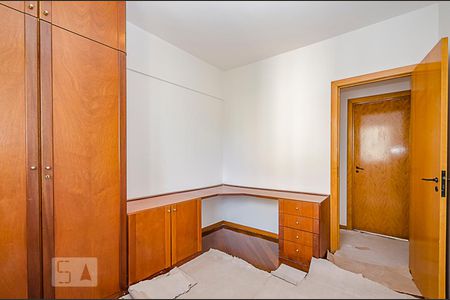 Apartamento à venda com 140m², 4 quartos e 2 vagasQuarto 4