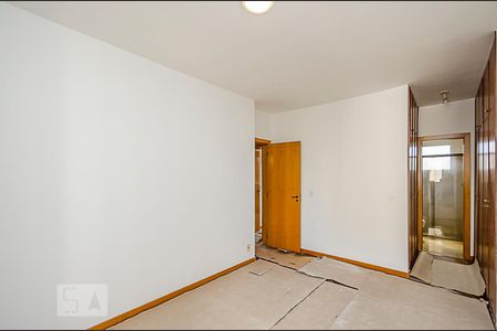 Apartamento à venda com 140m², 4 quartos e 2 vagasSuíte