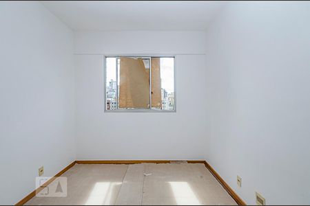 Apartamento à venda com 140m², 4 quartos e 2 vagasQuarto 2