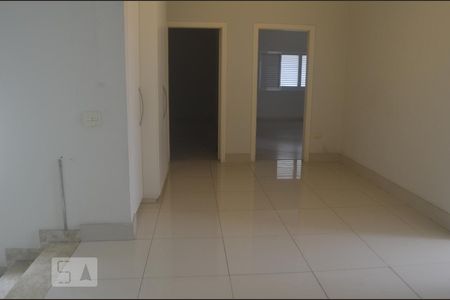 Sala de casa à venda com 4 quartos, 500m² em Vila Progredior, São Paulo