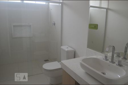 Casa à venda com 500m², 4 quartos e 3 vagasBanheiro