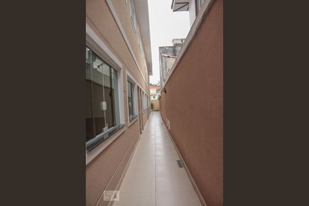 Casa de condomínio para alugar com 58m², 2 quartos e 1 vagacorredor condominio