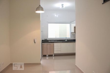 sala de casa de condomínio para alugar com 2 quartos, 58m² em Vila Gustavo, São Paulo