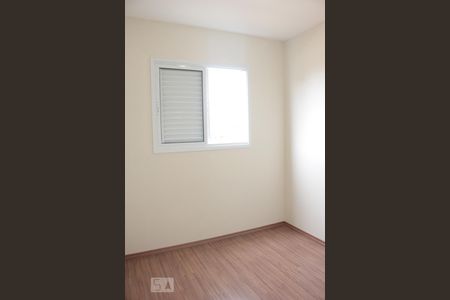 quarto 2 de casa de condomínio para alugar com 2 quartos, 58m² em Vila Gustavo, São Paulo