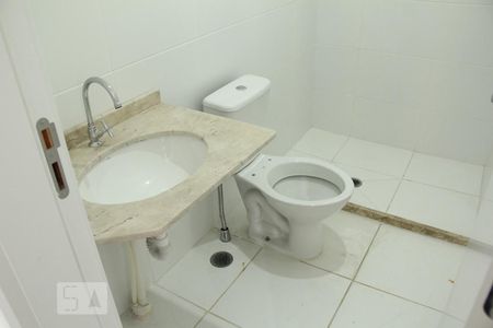 Banheiro de apartamento à venda com 3 quartos, 66m² em Vila Lacerda, Jundiaí
