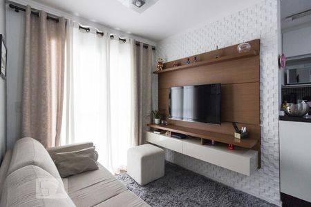 Sala de apartamento para alugar com 2 quartos, 48m² em Vila Amália (zona Norte), São Paulo