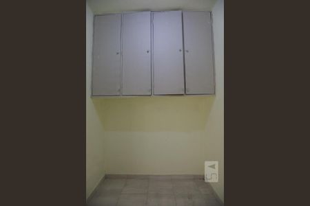 Apartamento para alugar com 96m², 4 quartos e sem vagaQuarto de Serviço