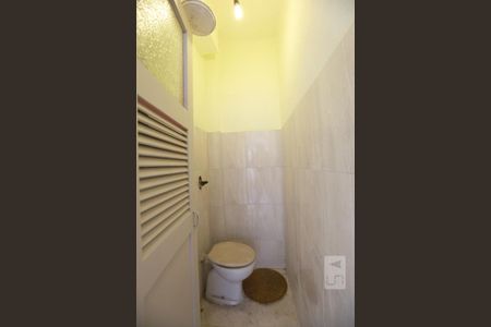 Apartamento para alugar com 96m², 4 quartos e sem vagaBanheiro de Serviço