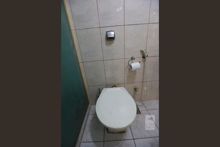 Apartamento para alugar com 96m², 4 quartos e sem vagaBanheiro 